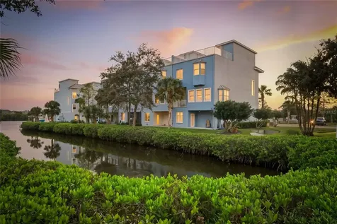 1197 Flying Fish Lane Tarpon Springs FL 34689