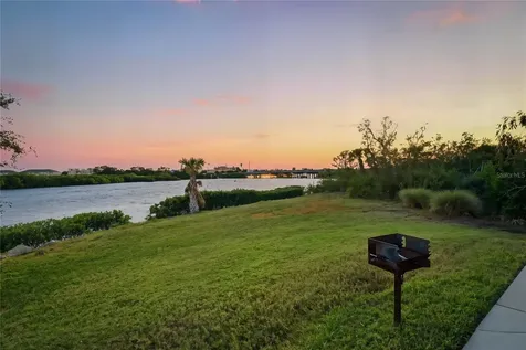 1197 Flying Fish Lane Tarpon Springs FL 34689