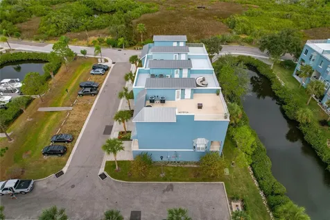 1197 Flying Fish Lane Tarpon Springs FL 34689