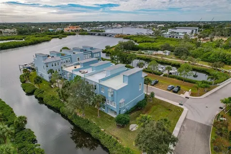 1197 Flying Fish Lane Tarpon Springs FL 34689