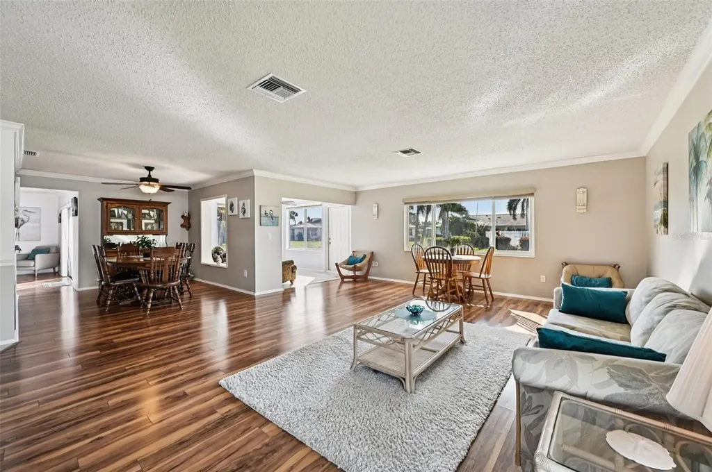 7315 8th Avenue W Bradenton FL 34209