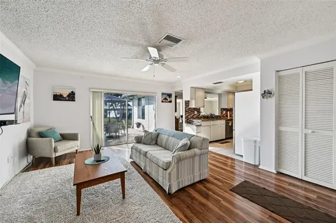 7315 8th Avenue W Bradenton FL 34209