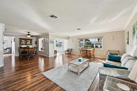 7315 8th Avenue W Bradenton FL 34209