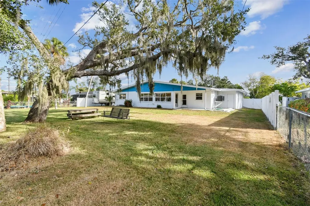 339 Shore Drive Ellenton FL 34222