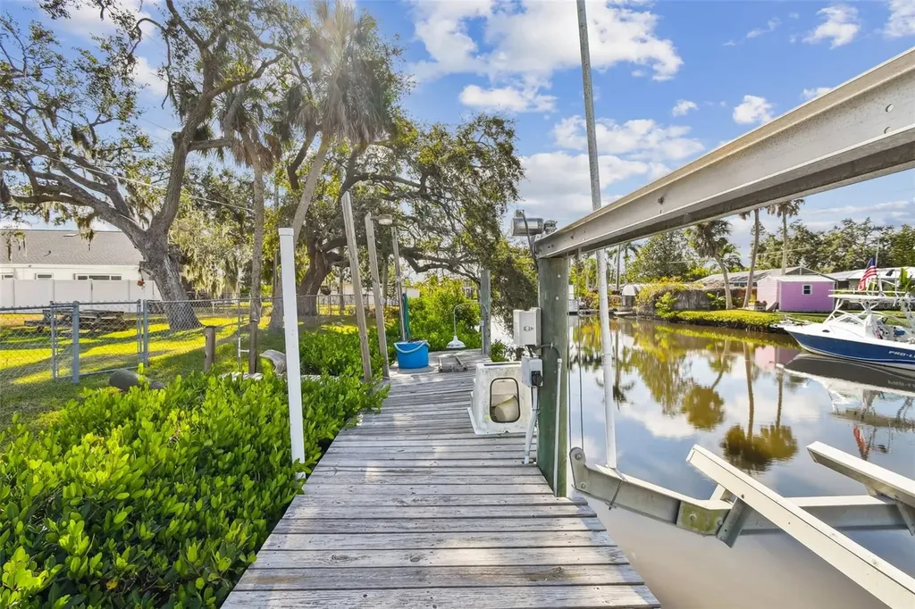 339 Shore Drive Ellenton FL 34222
