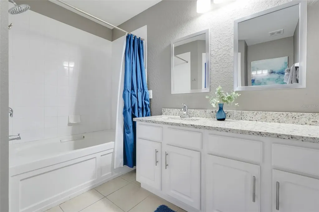2530 Maneshaw Lane Kissimmee FL 34747