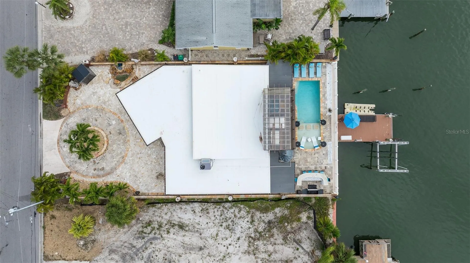 357 La Hacienda Drive Indian Rocks Beach FL 33785