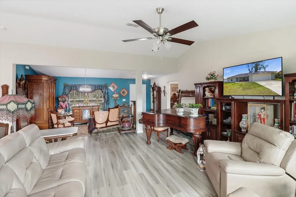 17636 SW 114th Street Dunnellon FL 34432