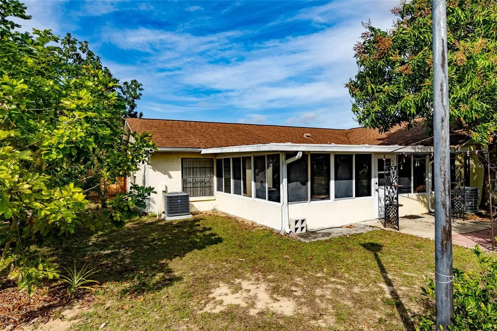 2903 Silver Ridge Drive Orlando FL 32818