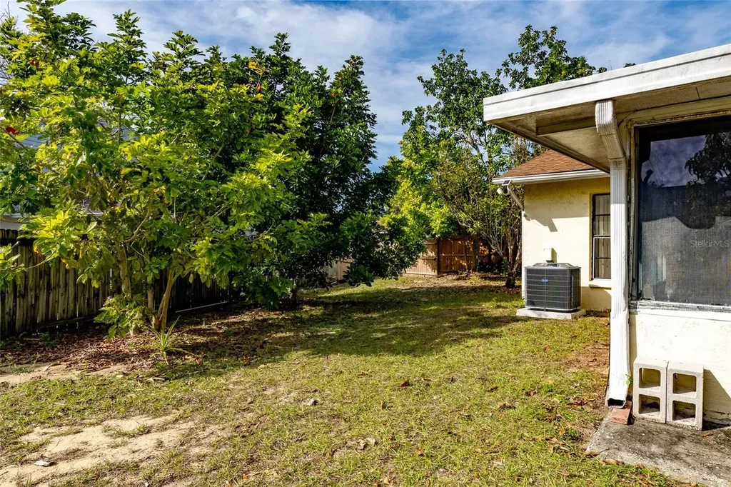 2903 Silver Ridge Drive Orlando FL 32818