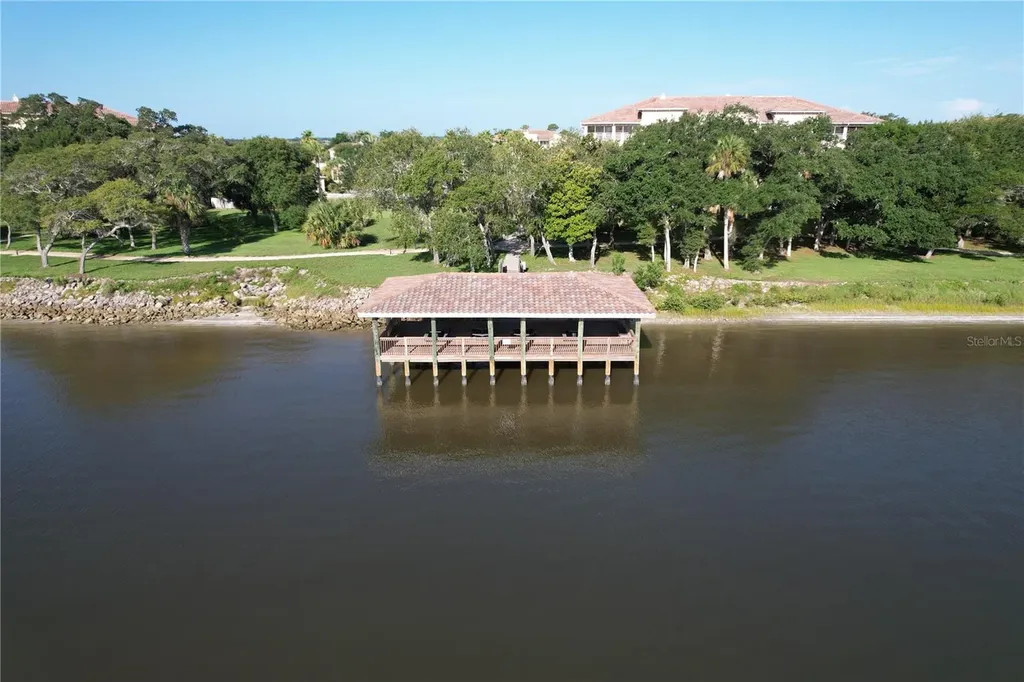 4 Oakview Court Palm Coast FL 32137