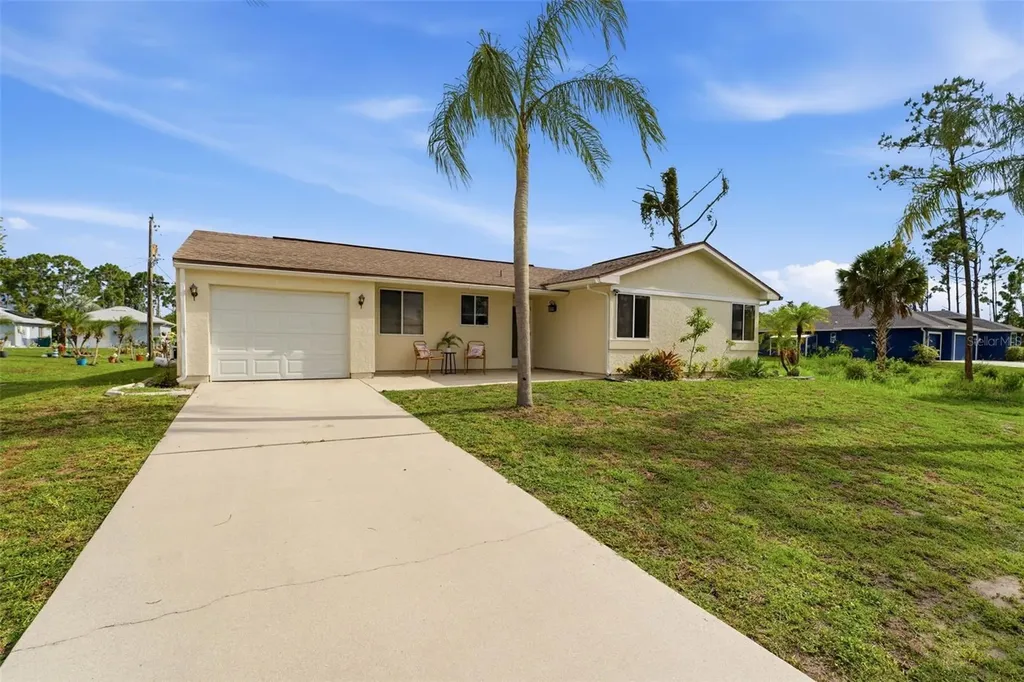 10421 Chablis Avenue Englewood FL 34224
