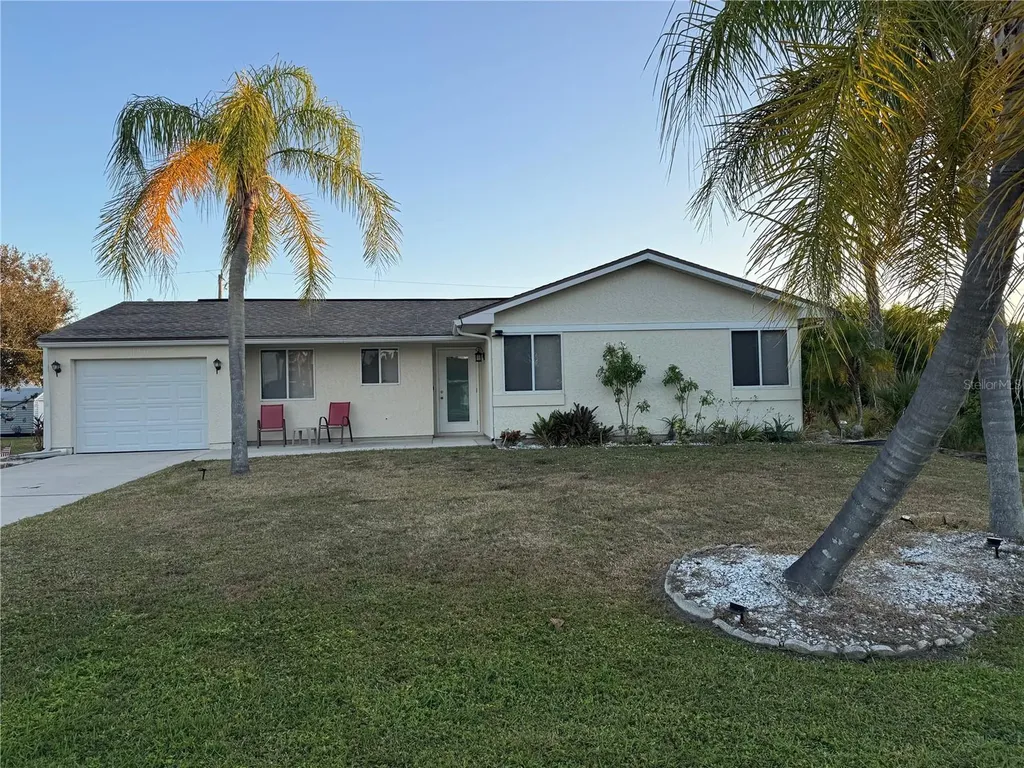 10421 Chablis Avenue Englewood FL 34224