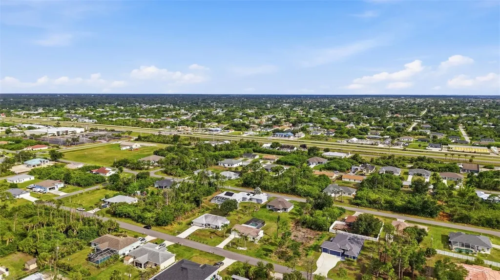 10421 Chablis Avenue Englewood FL 34224