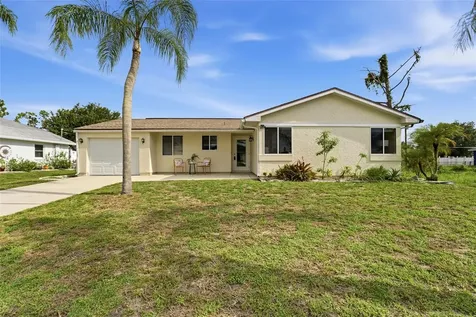 10421 Chablis Avenue Englewood FL 34224