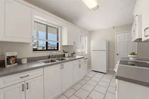 10421 Chablis Avenue Englewood FL 34224