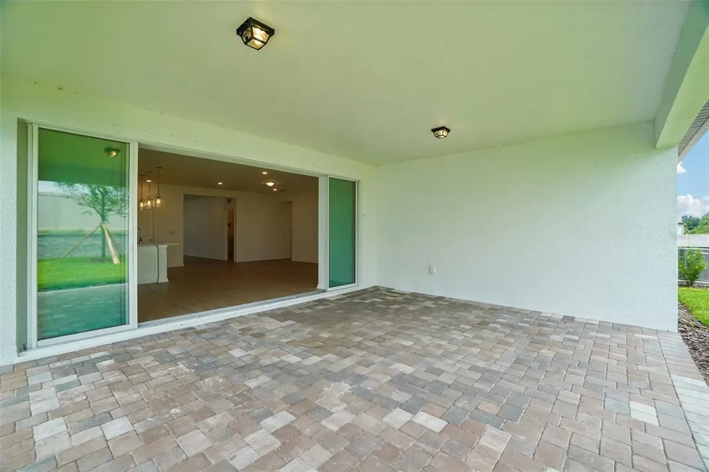 9736 Autumn Ridge Avenue Riverview FL 33578