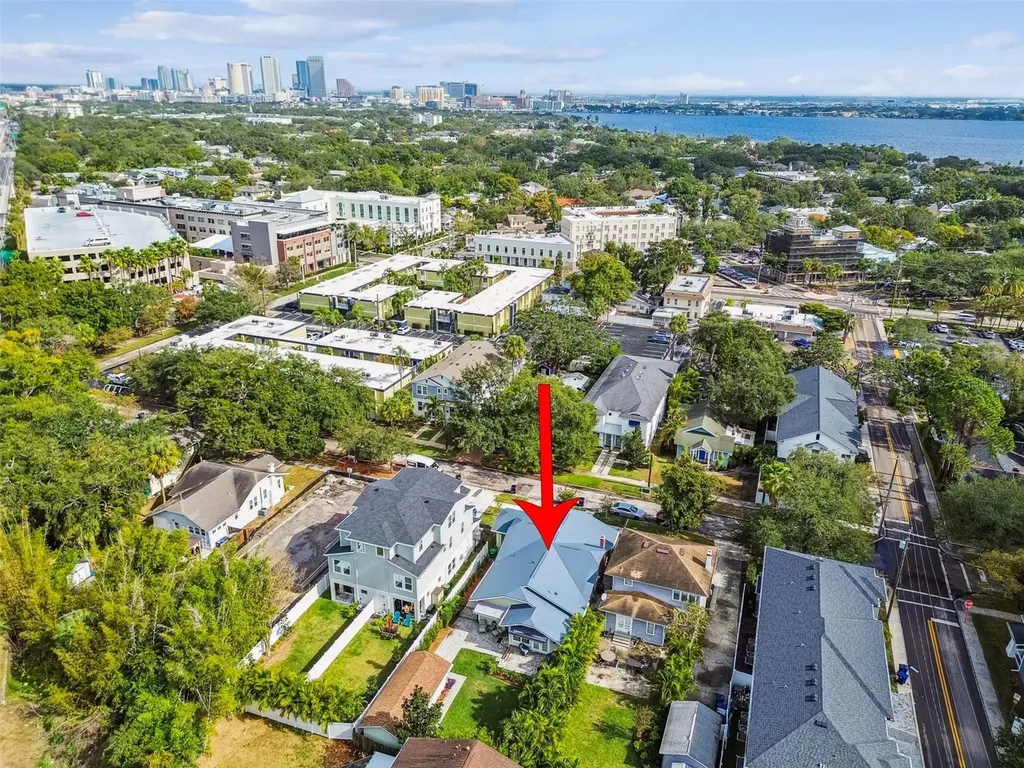 1315 S Moody Avenue Tampa FL 33629