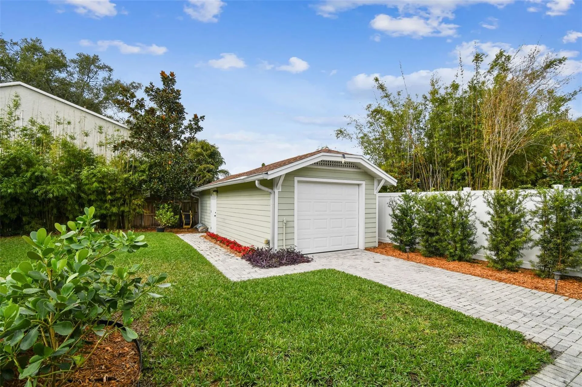 1315 S Moody Avenue Tampa FL 33629