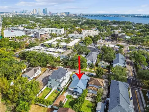 1315 S Moody Avenue Tampa FL 33629