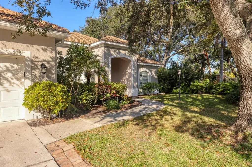 104 Park Trace Boulevard Osprey FL 34229