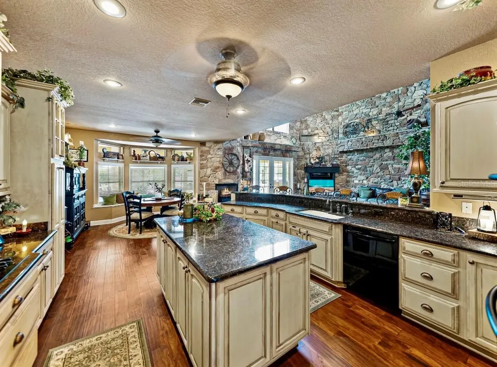 664 S Lake Starr Boulevard Lake Wales FL 33898