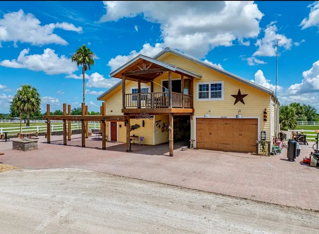664 S Lake Starr Boulevard Lake Wales FL 33898