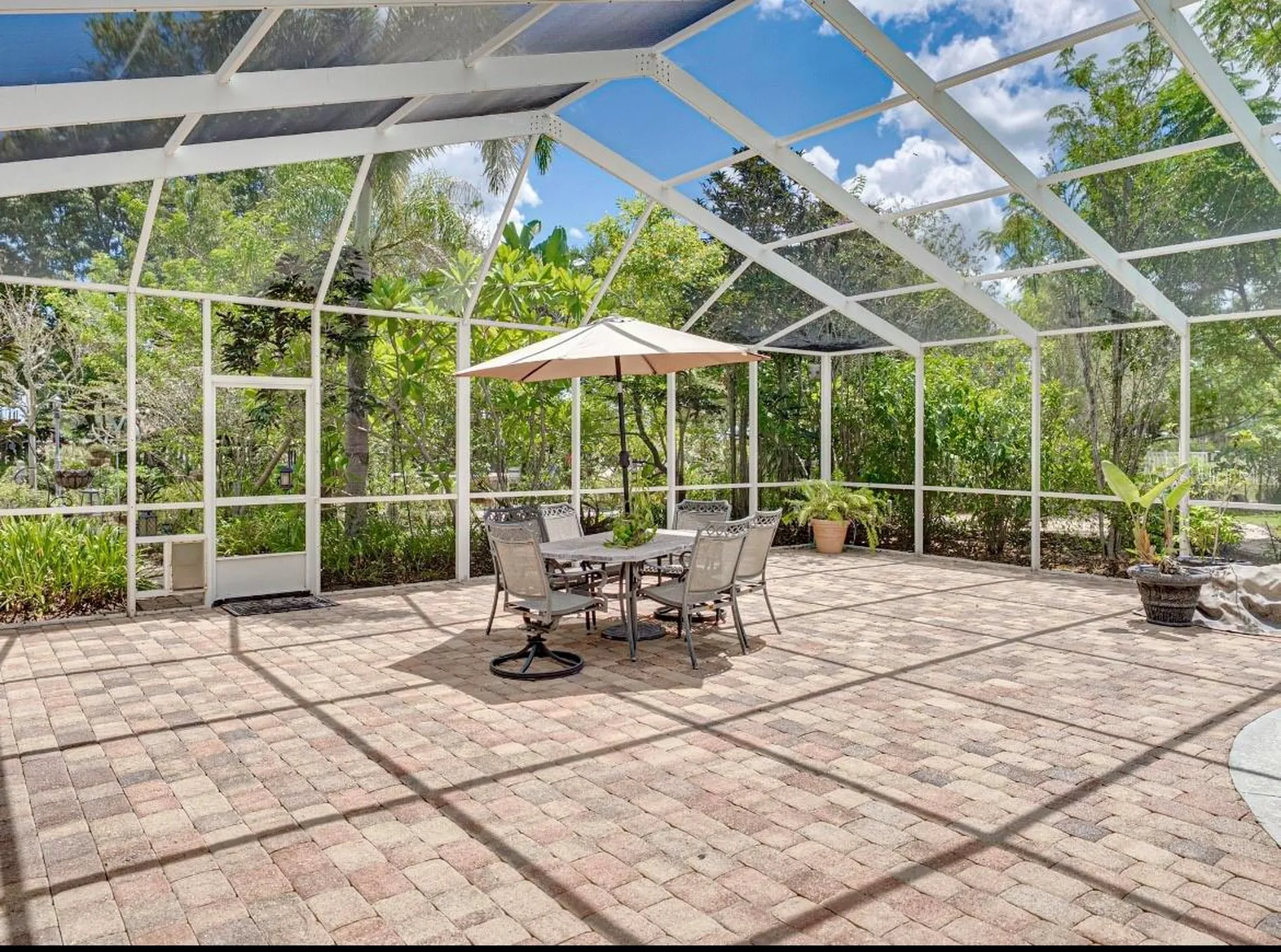 664 S Lake Starr Boulevard Lake Wales FL 33898