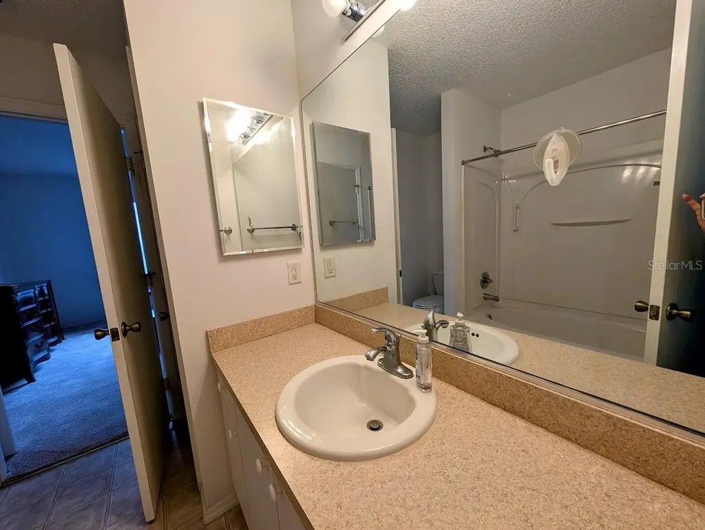 2598 Hialeah Avenue The Villages FL 32162