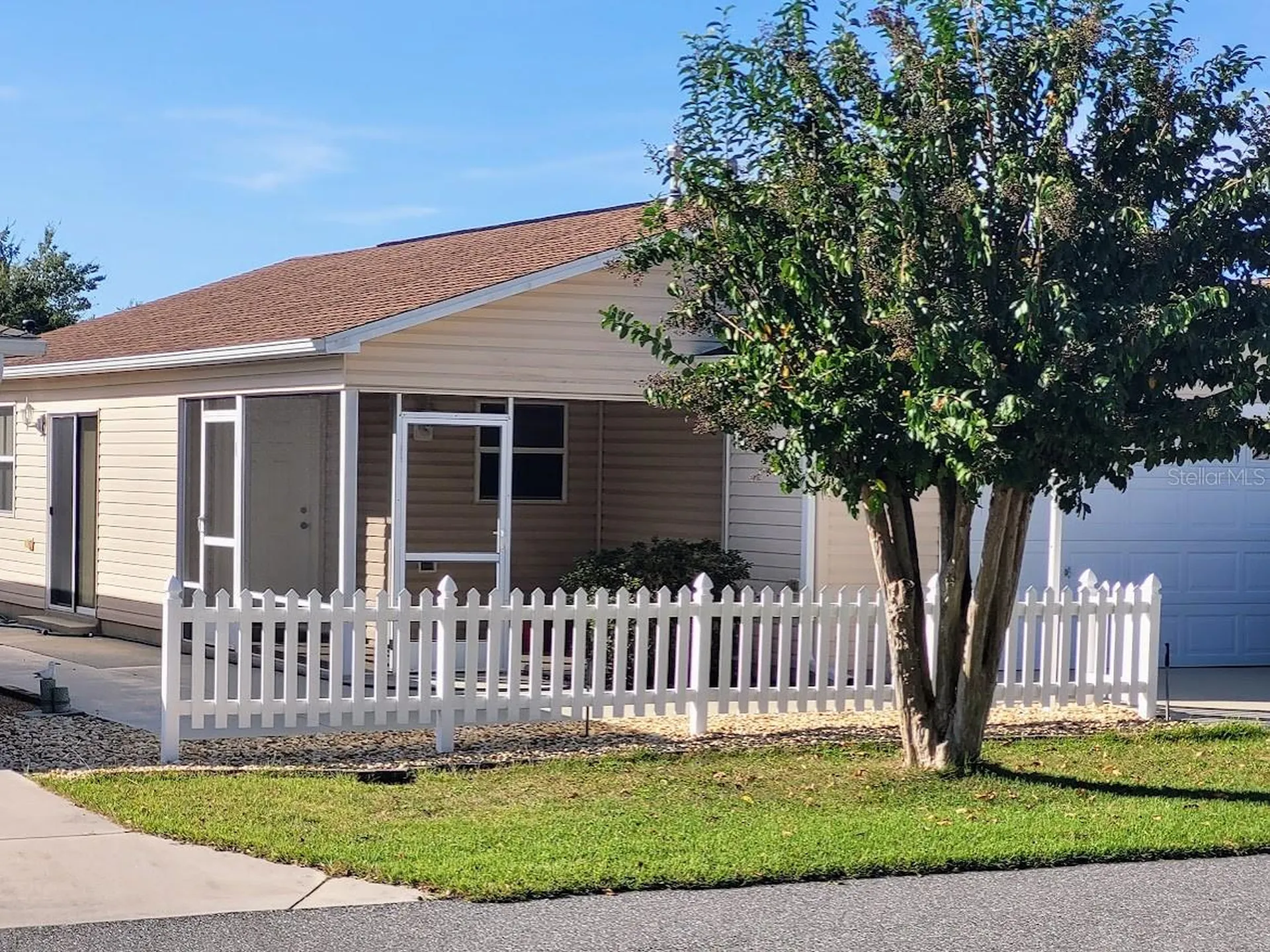2598 Hialeah Avenue The Villages FL 32162
