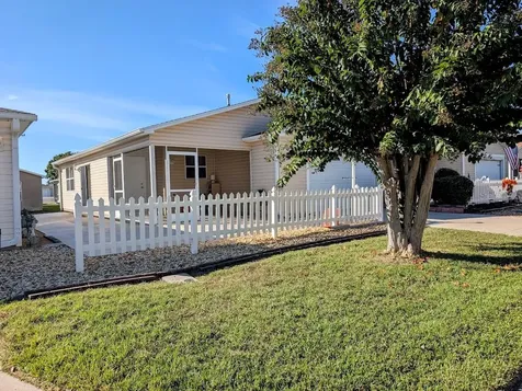 2598 Hialeah Avenue The Villages FL 32162