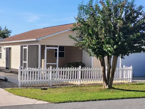 2598 Hialeah Avenue The Villages FL 32162
