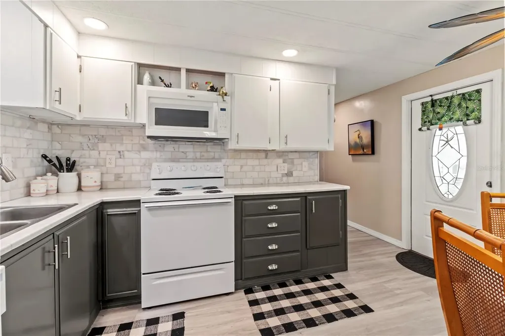 214 Leisure Way Palmetto FL 34221