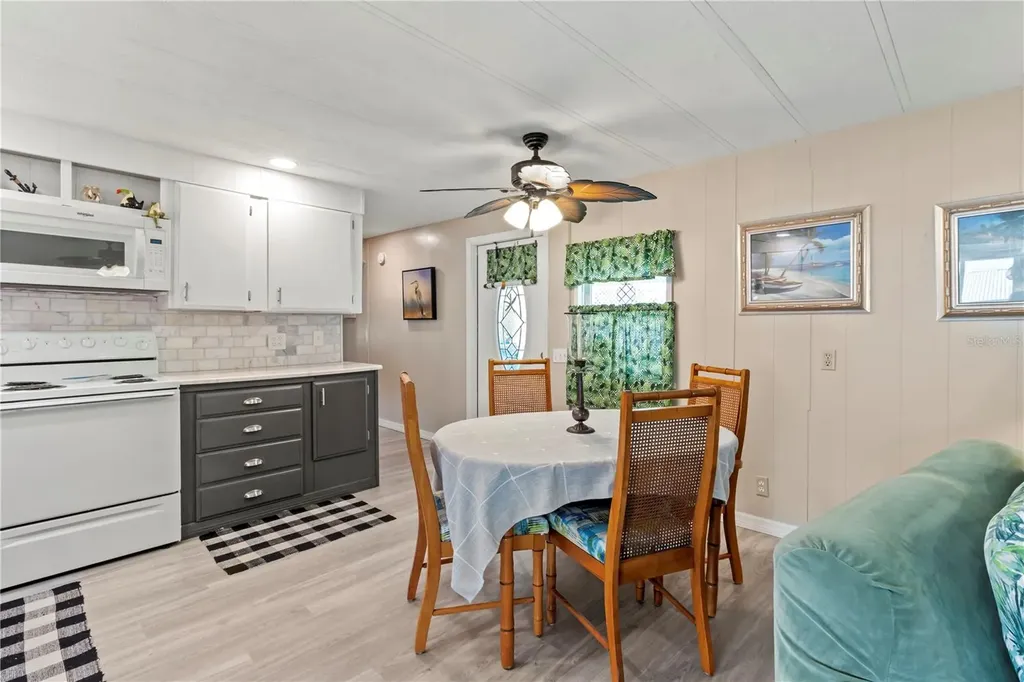 214 Leisure Way Palmetto FL 34221