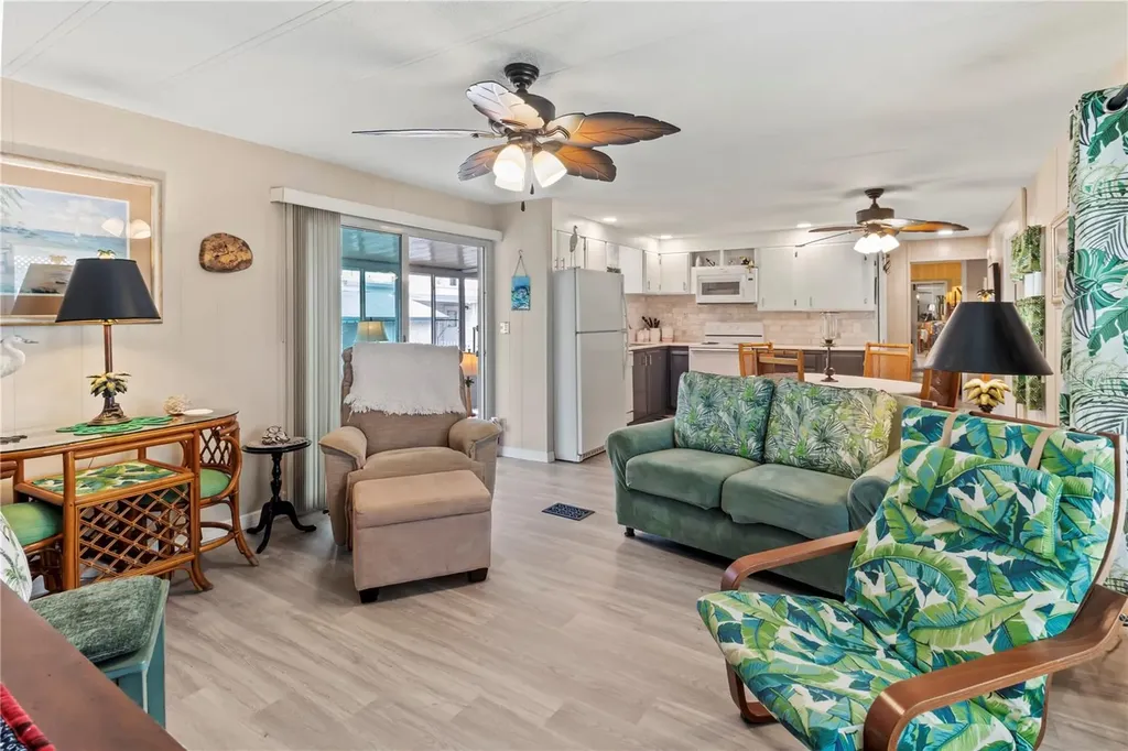 214 Leisure Way Palmetto FL 34221