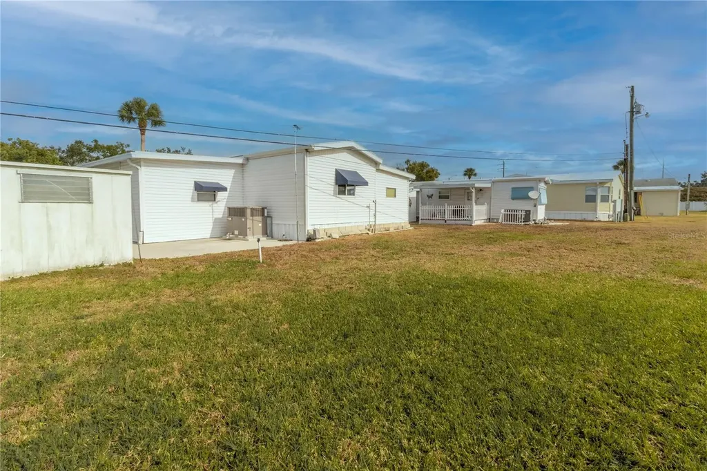214 Leisure Way Palmetto FL 34221