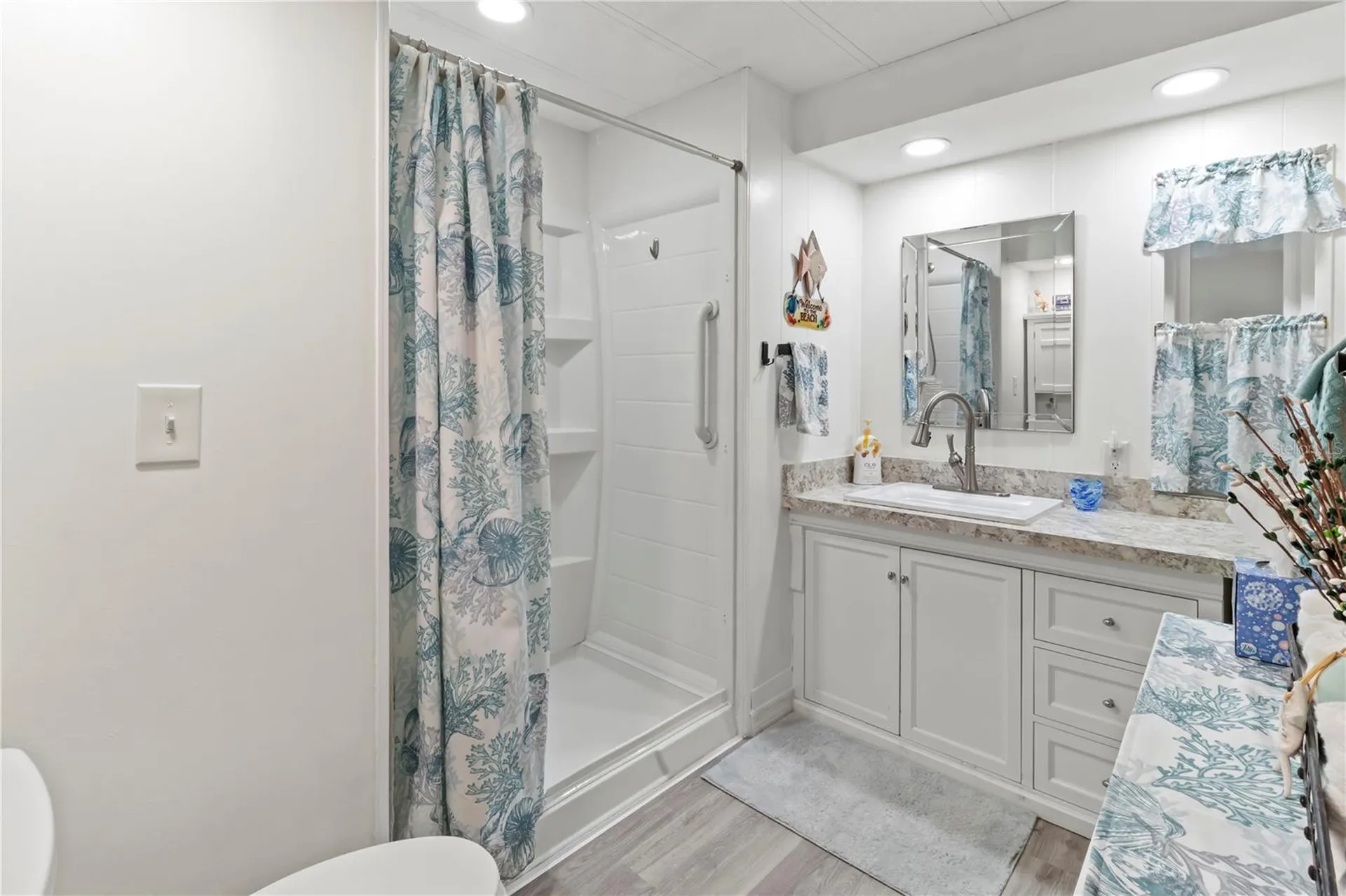 214 Leisure Way Palmetto FL 34221