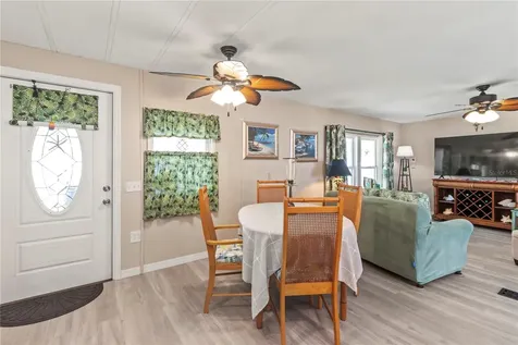 214 Leisure Way Palmetto FL 34221