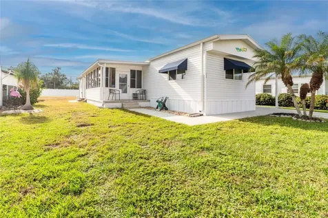 214 Leisure Way Palmetto FL 34221