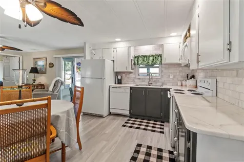 214 Leisure Way Palmetto FL 34221