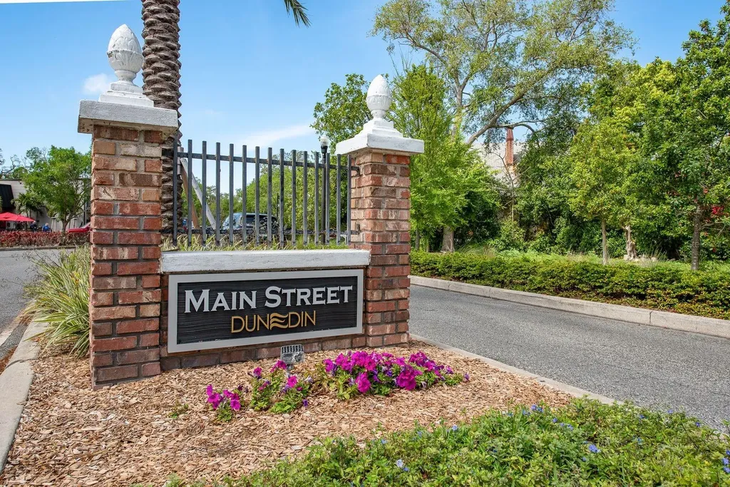 952 Virginia Street Dunedin FL 34698