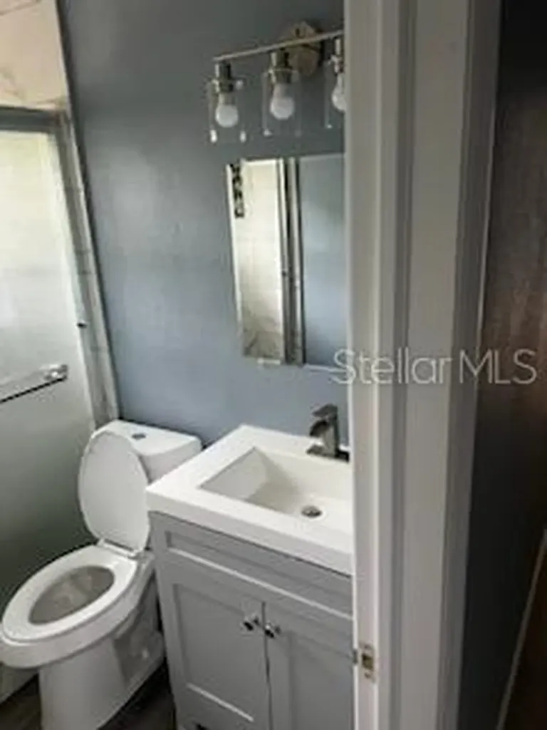 2825 W W Amelia Street Orlando FL 32805
