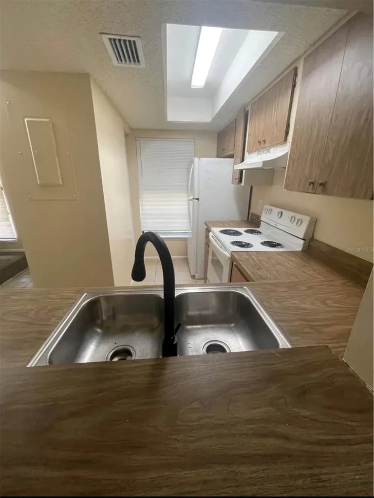 890 Mecca Drive Sarasota FL 34234
