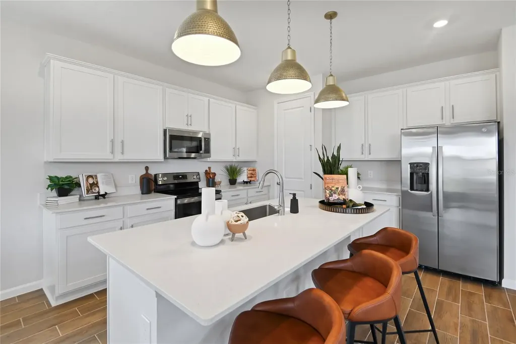 5333 Spring Maiden Circle Apollo Beach FL 33572