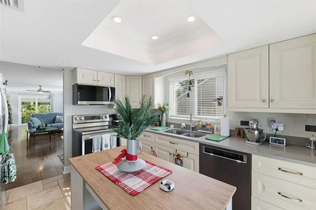 12404 Eagleswood Drive Hudson FL 34667