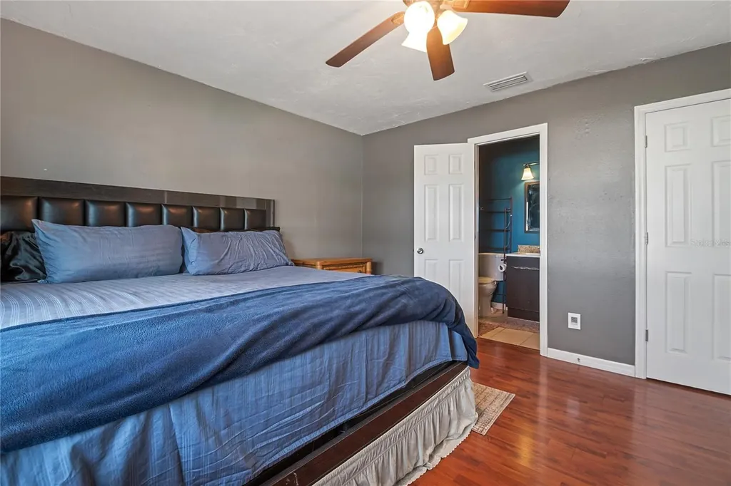 4389 Trout Drive SE St Petersburg FL 33705