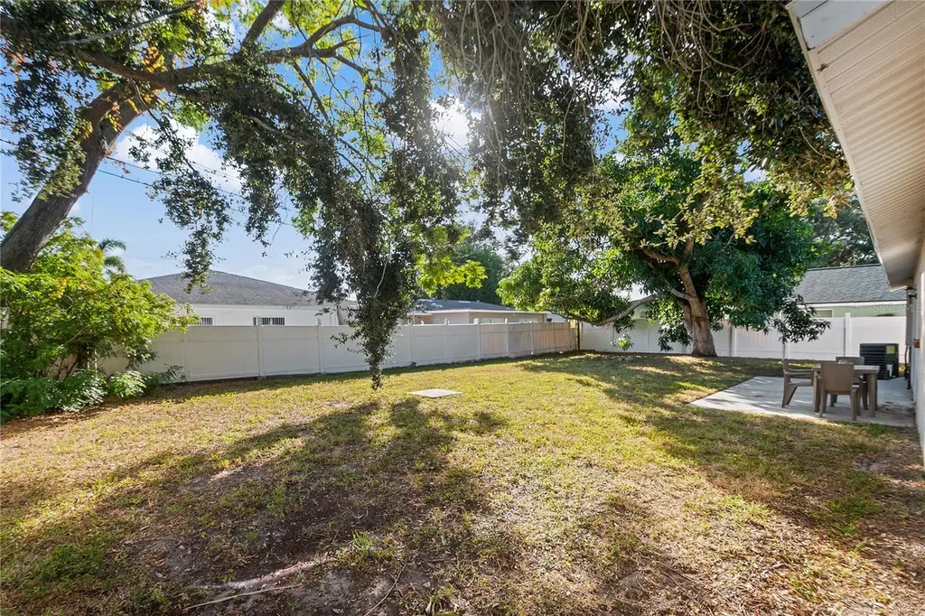 4389 Trout Drive SE St Petersburg FL 33705