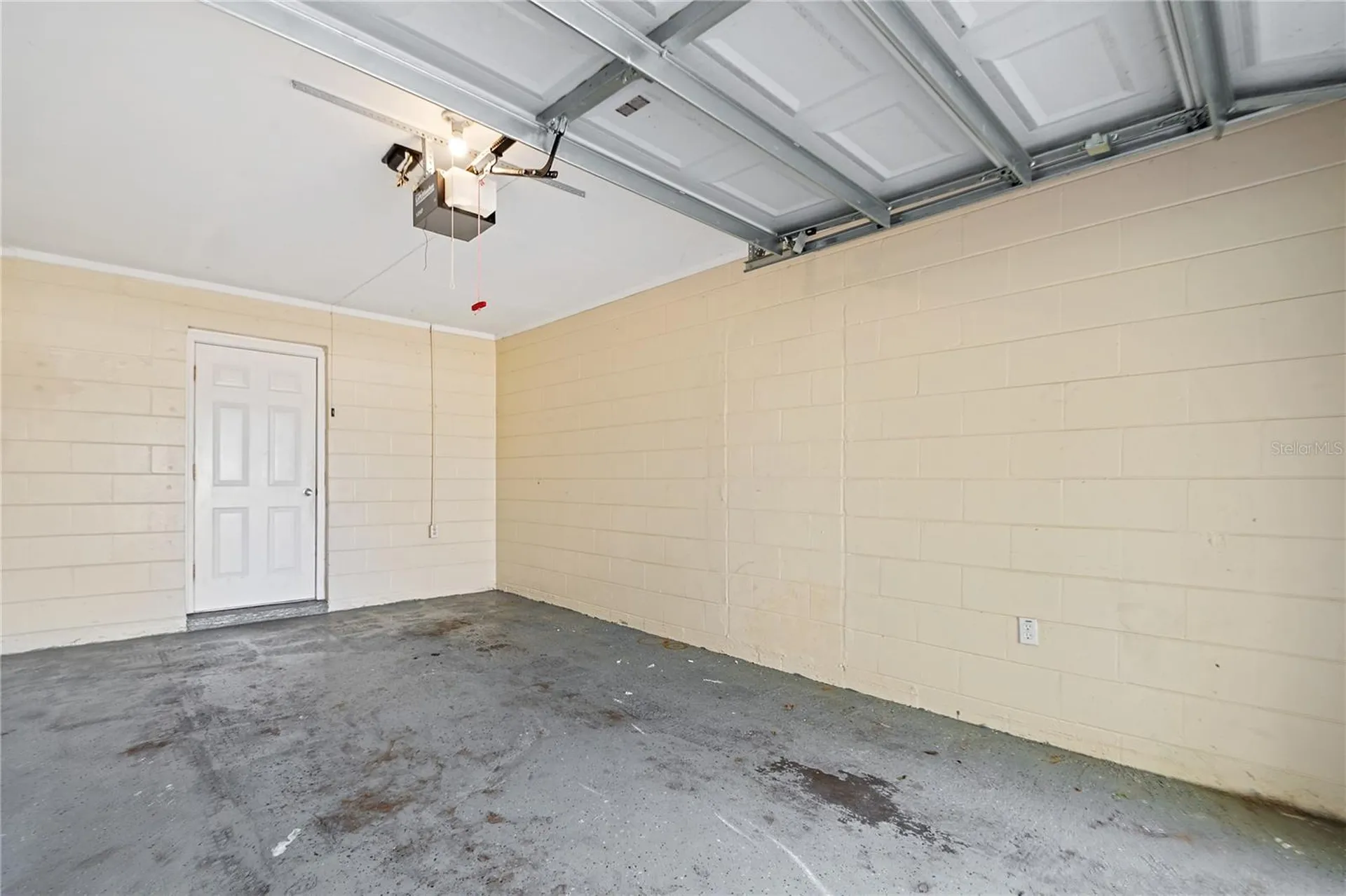4389 Trout Drive SE St Petersburg FL 33705