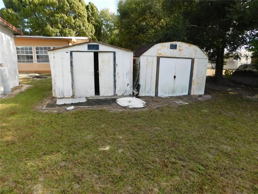 34912 Hawkiowa Road Dade City FL 33523