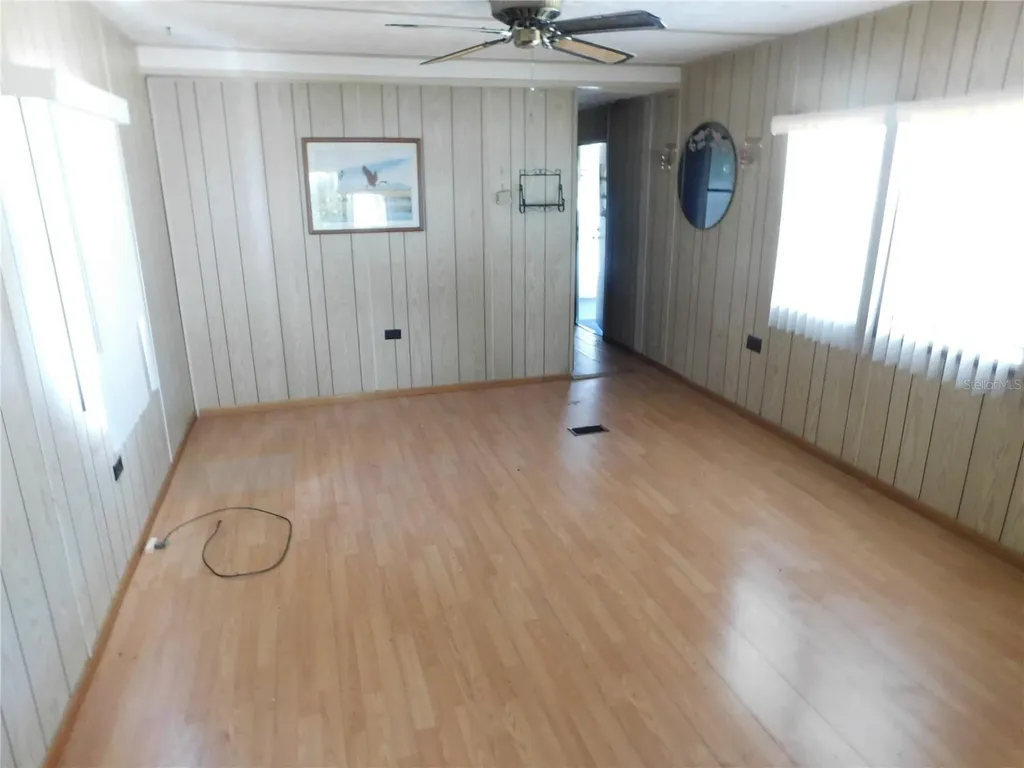 34912 Hawkiowa Road Dade City FL 33523